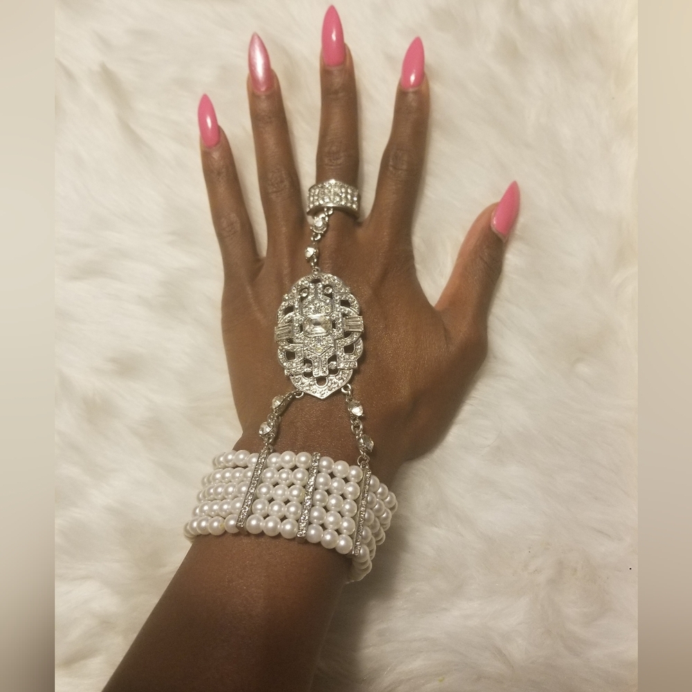 Finger Ring Hand Pearl Bracelet